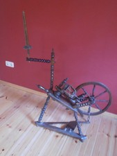 Antikes Spinnrad, Wolle, altes Handwerk, Museum, Spindel, weben, Dekoration