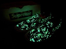 SS18 Supreme x Vans Skull Pile