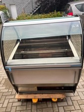 Eistheke /Eisvitrine