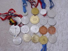 YFEZ5k - 18 x Medaille DDR