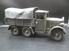 Der große Hausser LKW mit Plane, Federwerkmotor läuft