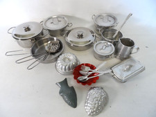 Blechgeschirr Blechspielzeug