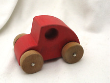 Holzspielzeug Auto 70er Jahre, sieht aus wie Saab 900