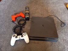 Sony PlayStation 4 Slim Konsole, Schwarz, 500 GB, Inkl. Controller