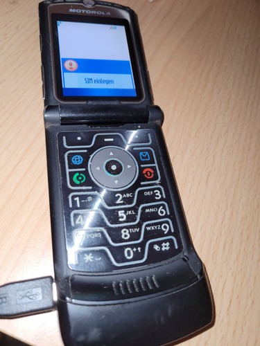 Motorola razr v3i - motorola,