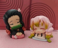Nezuko und Mitsuri Figur