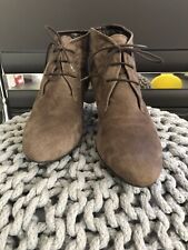 Fabiani ~ Stiefeletten?Schnürer, Hochfrontpumps, schlamm/taupe, Gr. 38