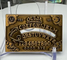Ouija Board Metal Übersinnlich Pin Brosche Anstecknadel Beweglich 3,4 x 5 cm