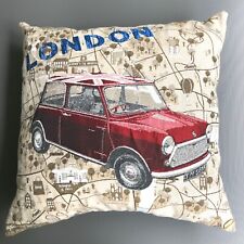 Deko-Kissen "Mini Cooper" - 45x45 cm, Baumwolle, beige, Auto, England Handarbeit