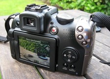 Canon PowerShot SX20 IS; 12MP TOP Bridge Kamera; 28-560mm!! – 2,8 LICHTSTARK!