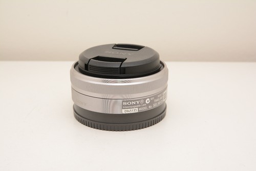 Sony 8 sel sel16f28 - sel,