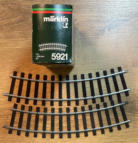 Märklin spur 5921 2x - 1,