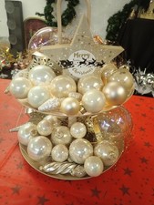 Weihnachten Etagere Glaskugeln LED Beige/Creme XXL Lichterkette Metall ø30cm