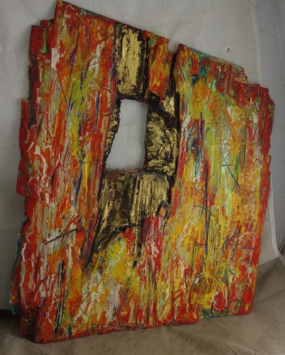 Interessantes holz kunstwerk - interessantes,