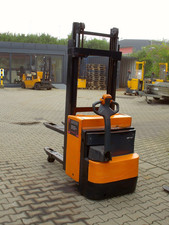 Jungheinrich WP 14  Initialhub Doppelstockhubwagen Hochhubwagen Stapler Ameise