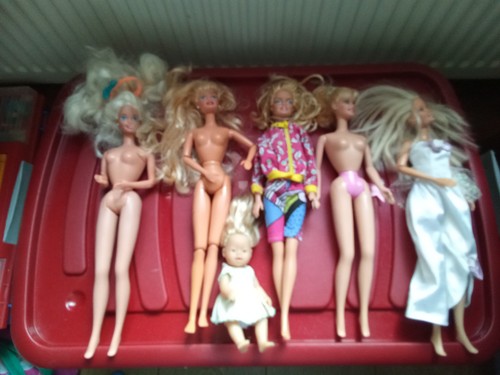 Barbie puppen und kleidung - puppen,