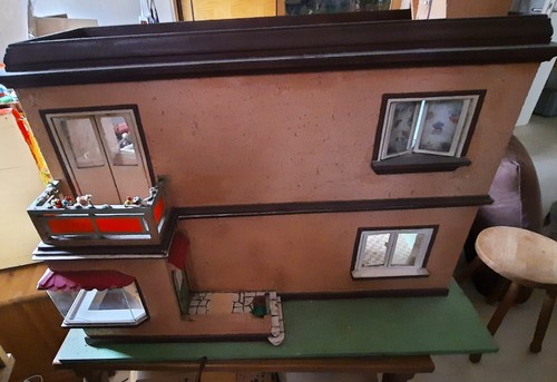 Puppenhaus sehr alt - sehr,