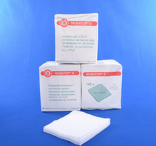 300 Vlieskompressen 10x10cm 4-fach  Wund-Kompressen Nobatop PZN 07099214