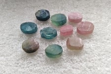 10 Stück:  Turmalinsteine