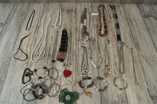 Konvolut Schmucksammlung Modeschmuck Schmuckpaket (30)