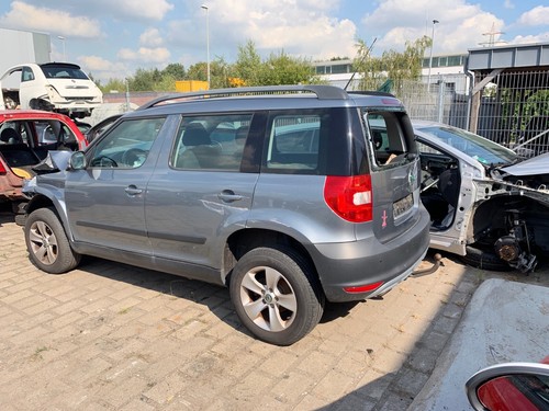 Motorhalter skoda yeti aus - yeti,