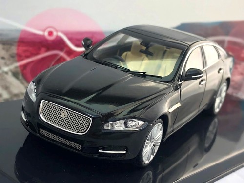 Jaguar metallic amethyst - jaguar,