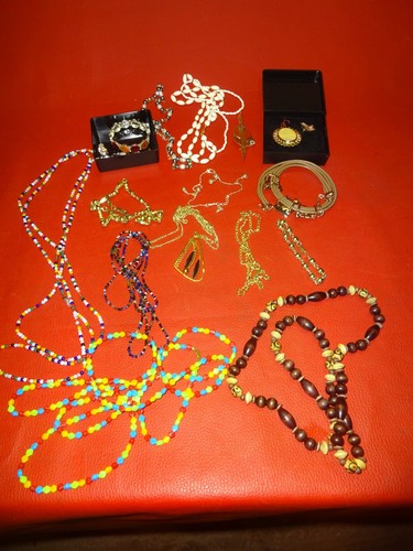 Alter schmuck mode - alter-schmuck,