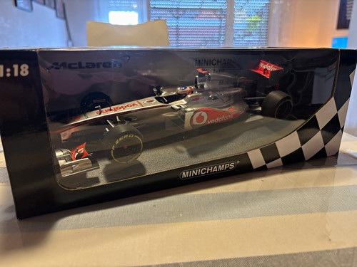 Minichamps mclaren - minichamps, 1:18