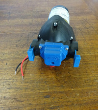 Jabsco Par Max 2.9 Pumpe / 12 V / 3 GPM / Restposten / Boot / Segeln (0010)