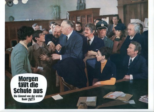 Morgen fällt die schule aus - morgen,