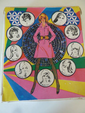 Vintage Puppenschrank  Koffer aus den 70er Jahre Theia Spielwaren selten