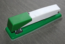 Vintage Tacker aus Metall Bürobedarf Heftgerät in grün weiß
