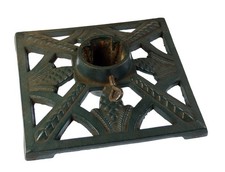 Alter Weihnachtsbaumständer