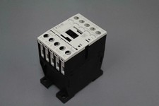 EATON DILM9-10 Leistungsschütz 276690 4kW/400VAC  230V50Hz,240V60Hz Neu OVP