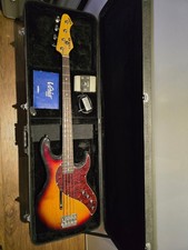 Line6 Variax 700 Bass + XPS-AB