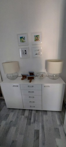Kleines schränkchen vitrine - /,