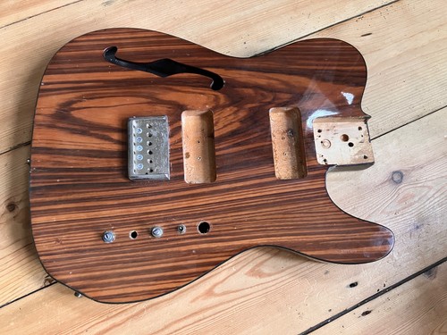 Unbekannte marke thinline - marke,