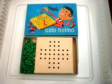 DDR Halma Spiel Steckhalma Solo Halma grüne Figuren