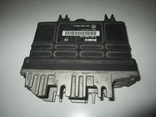 VW Golf III MK3 1,6 55kW 75PS Steuergerät Motor Bosch 0261200764 032906026A