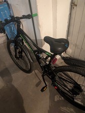 Zu Verkaufen Ein Fahrrad zu