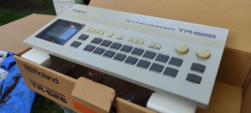 Roland tr626 drum machine - roland,