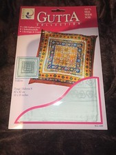 Seidenkissen ,, Folklore "  40x40cm, Pongé 08, Gutta  schwarz, Seidenmalerei