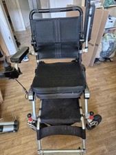 Elektrorollstuhl mit Zwei