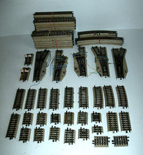 Märklin H0 Konvolut M Gleise Schienen elekt. Weichen Kreuzung u.m. ca 92 Teile