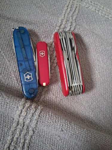 Wenger und victorinox konvolut - und,