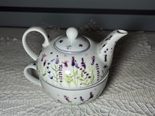 Porzellan Teekanne mit