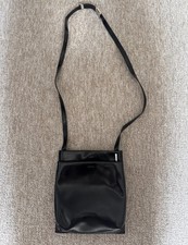 Schwarze Handtasche Von Mexx