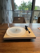 Pro-Ject Debut Carbon Evo