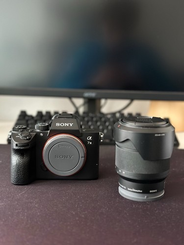 Sony alpha iii - sony,