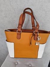 L. Credi Handtasche, Shopper, ocker, Kunstleder, NEU